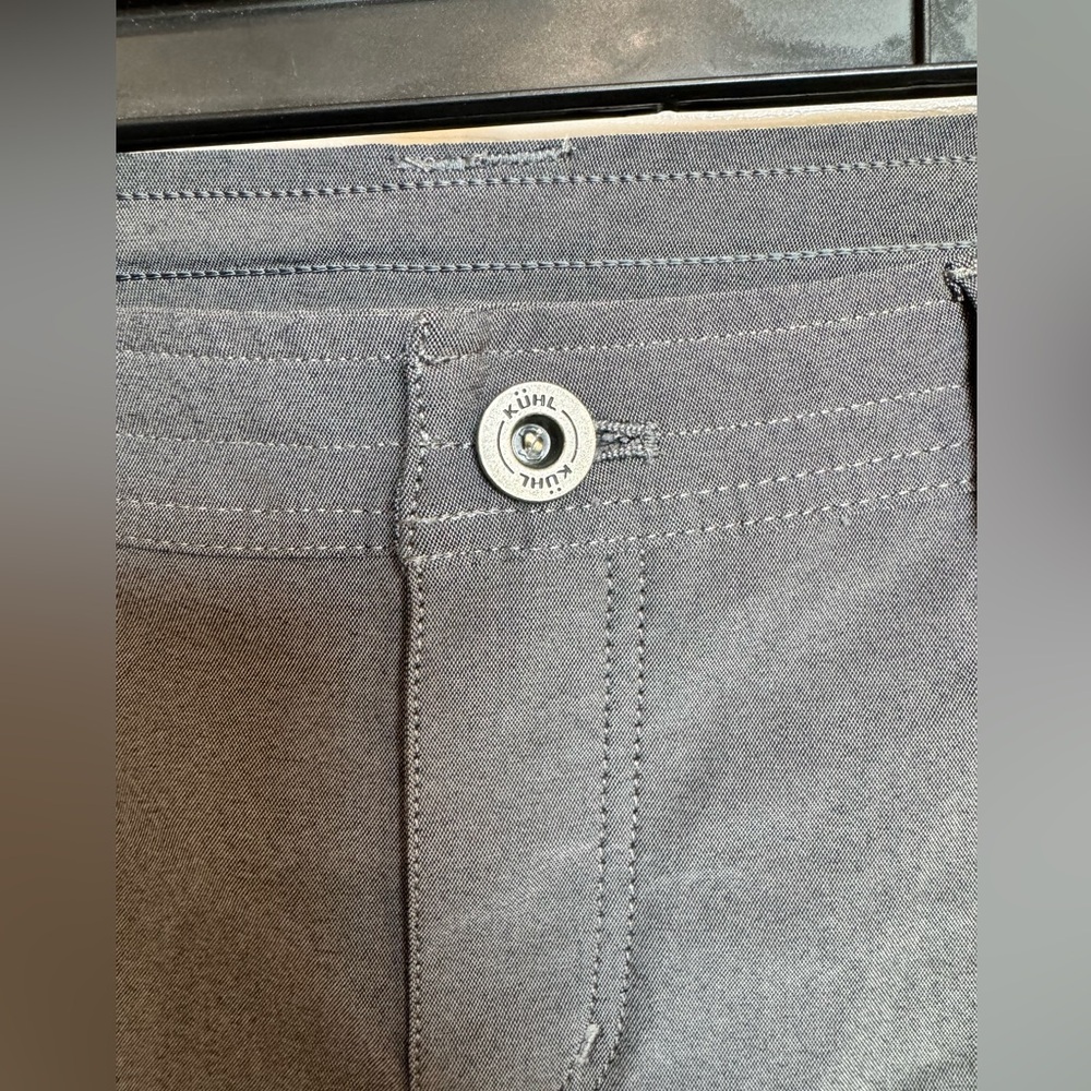 KUHL women’s shorts - Picture 2 of 7